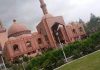 1200مسجد در یک شهر