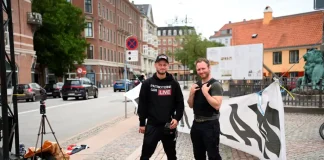 دو دانمارکی که قرآن را آتش زدند