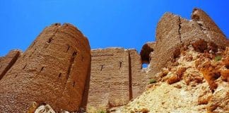 شهر تاریخی ضحاک