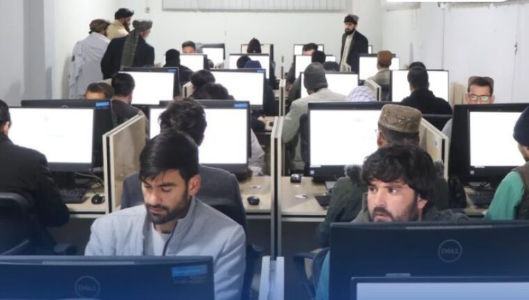 مسلکی‌سازی نظام