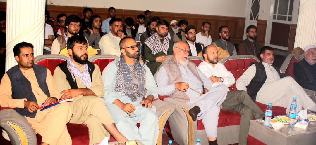 تجلیل از واصف باختری