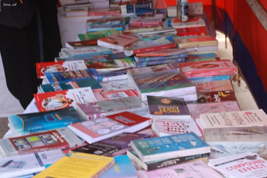 نمایشگاه کتاب